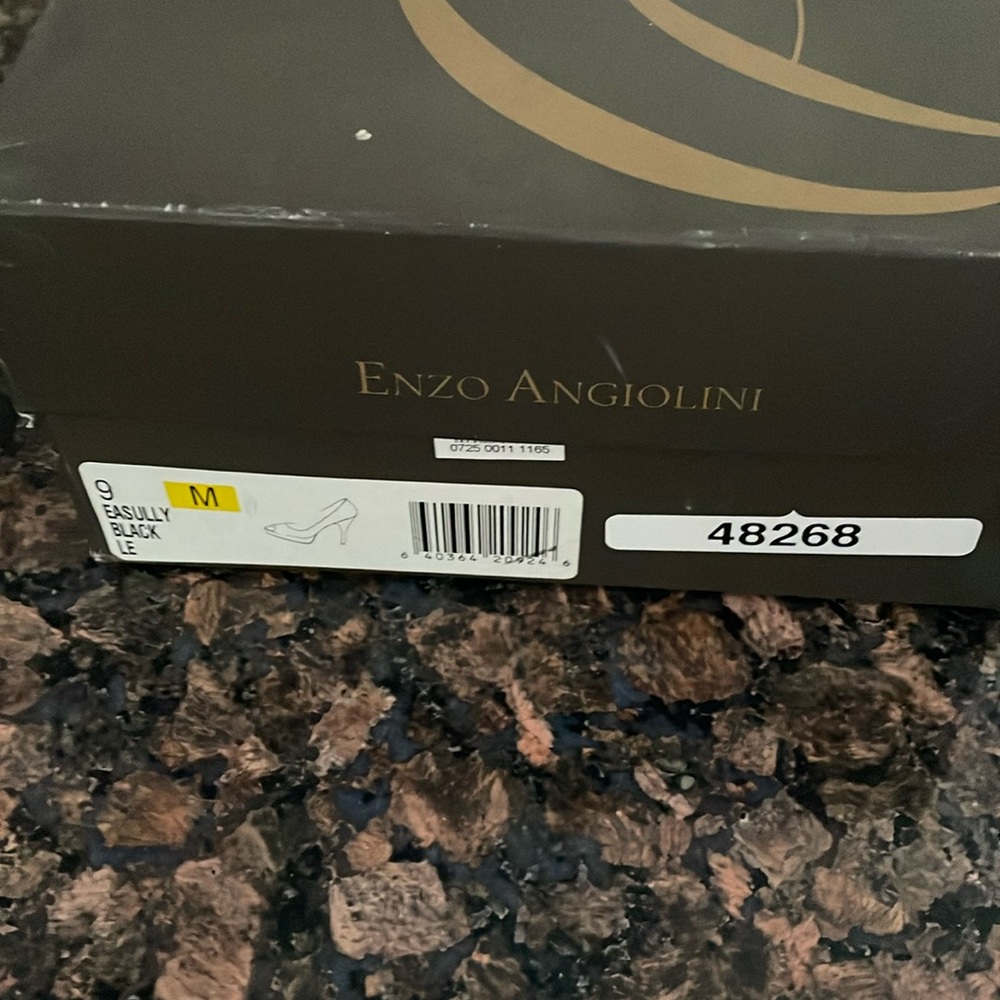 Enzo Angiolini shoes size 9M